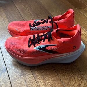 Brooks Hyperion Max 3 Vibrant Athletic Sneakers